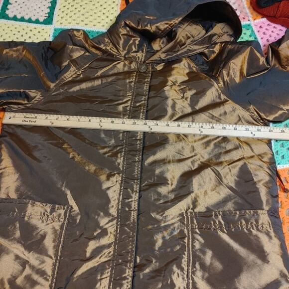 Newsport News Size 12 Bronze Shiny Long Acetate Nylon Coat Button Vintage Brown - Picture 4 of 16